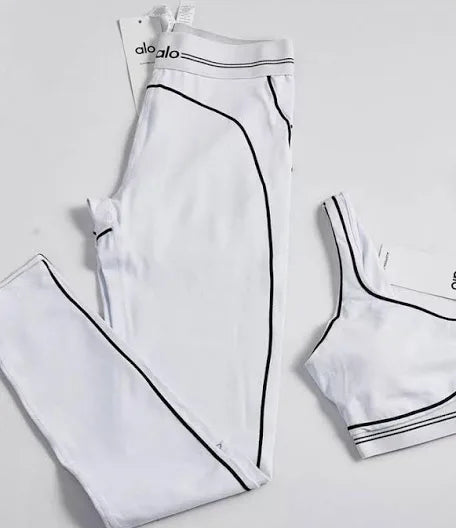 White alo set